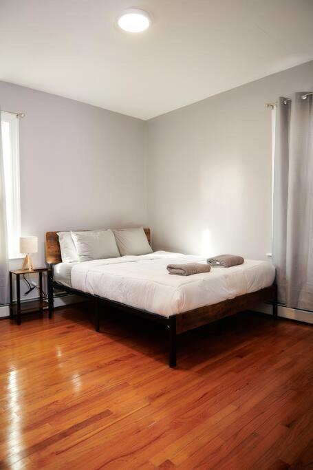 Cozy Apartment 1St 10Min Walk Downtown And City View Providence Esterno foto