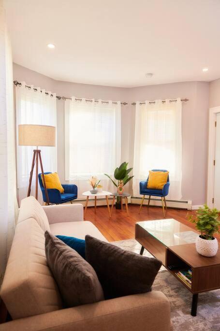 Cozy Apartment 1St 10Min Walk Downtown And City View Providence Esterno foto