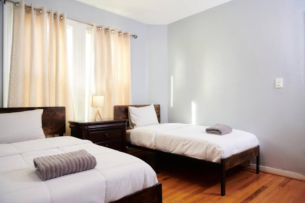 Cozy Apartment 1St 10Min Walk Downtown And City View Providence Esterno foto