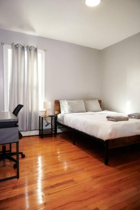 Cozy Apartment 1St 10Min Walk Downtown And City View Providence Esterno foto